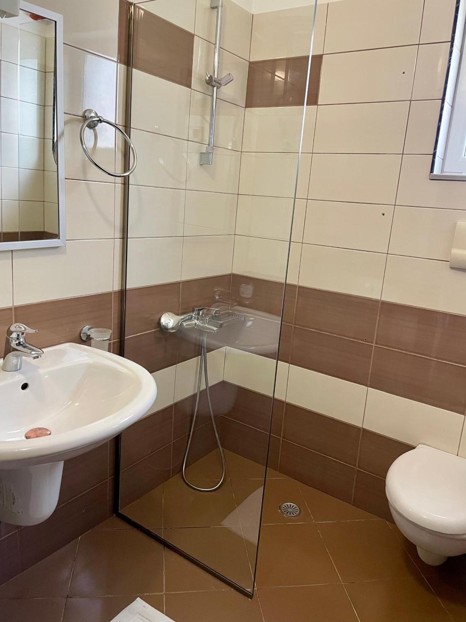 Apartamento Seaview Golden Penthouse Sarandë Exterior foto