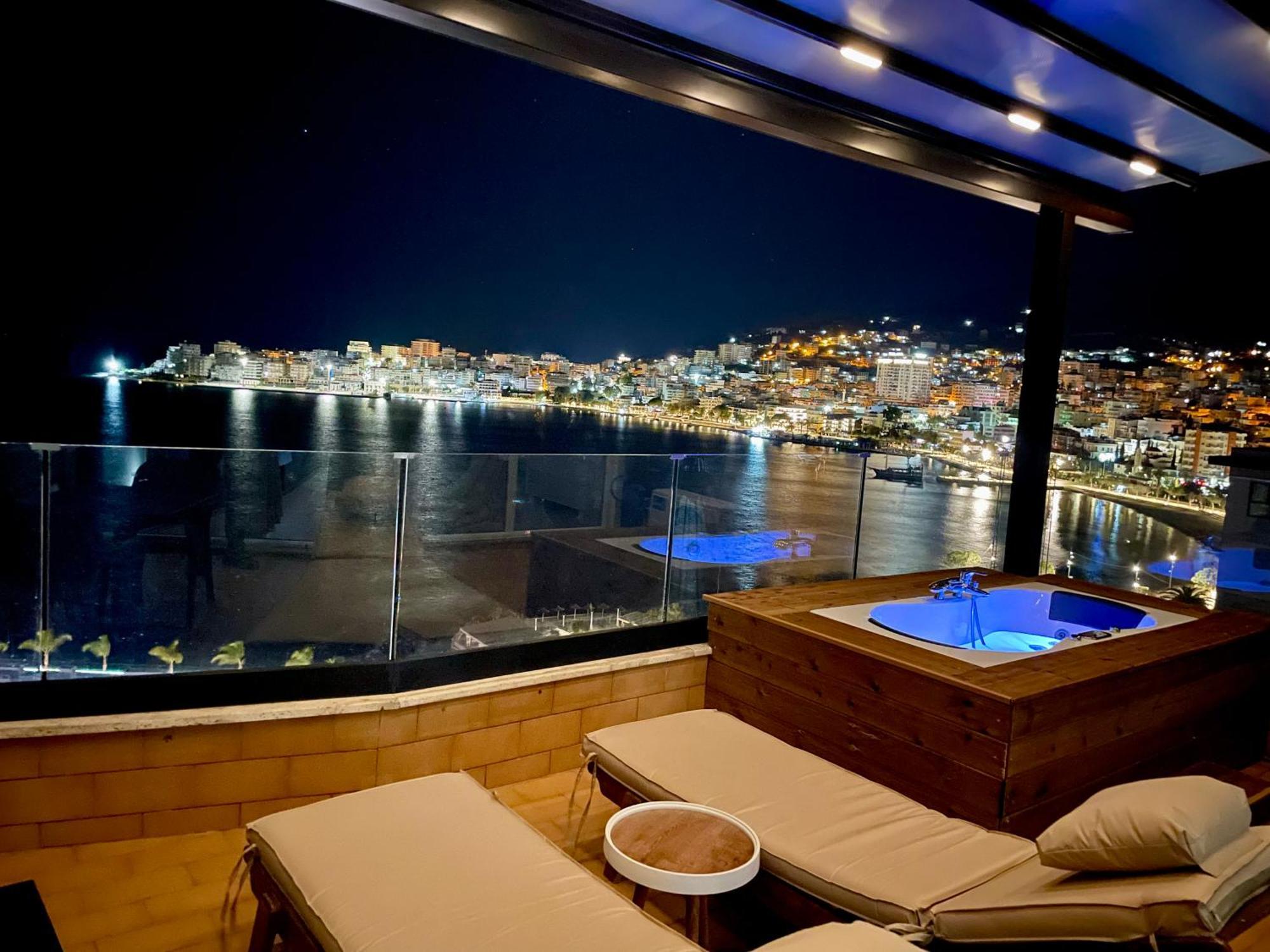 Apartamento Seaview Golden Penthouse Sarandë Exterior foto